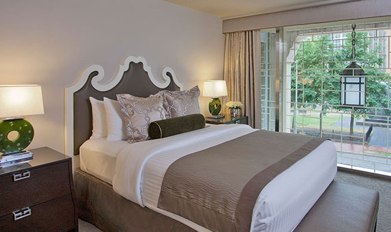Does Morrison-Clark Historic Inn & Restaurant offer safe accommodation?