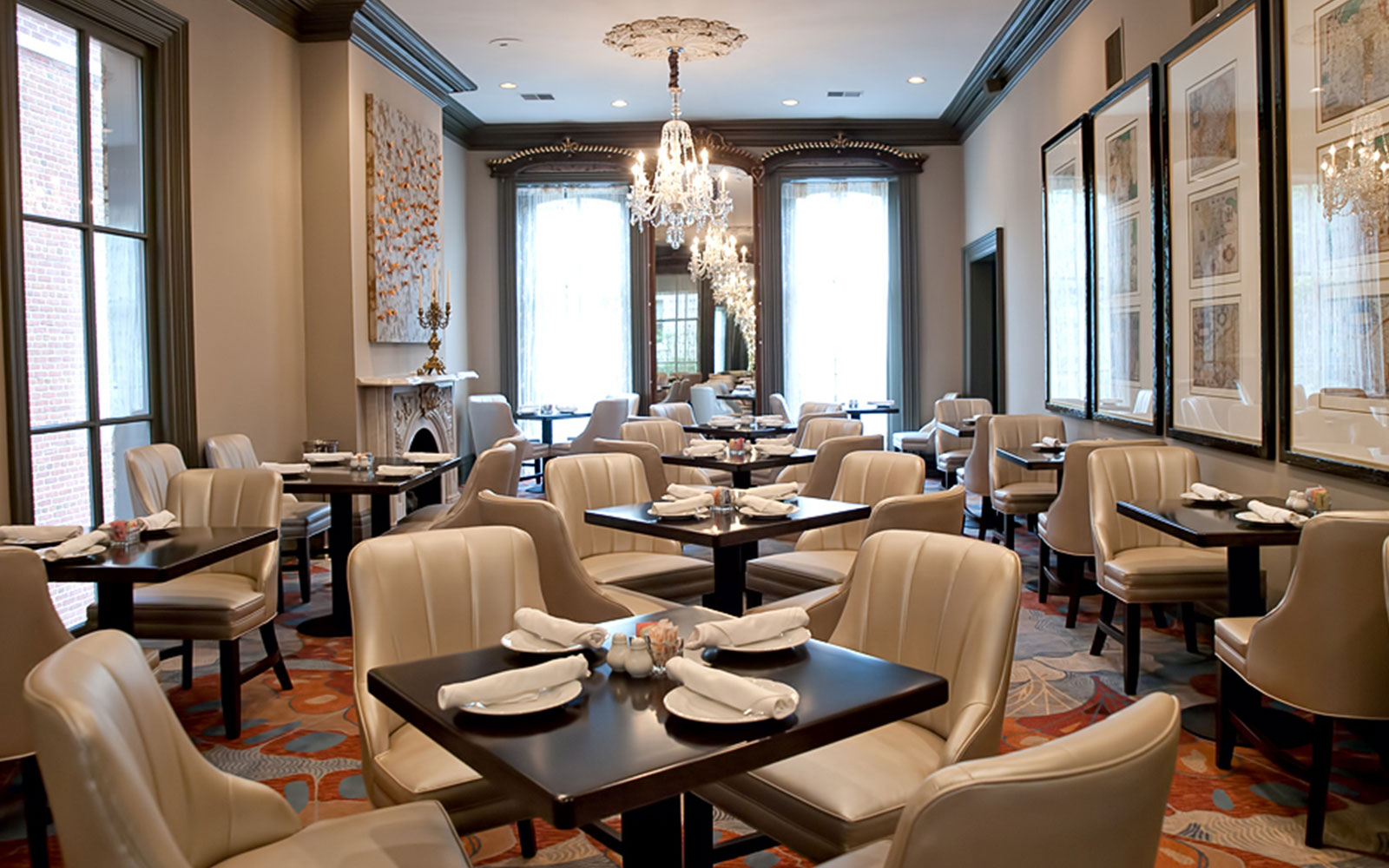 Dining and Lounge at Morrison-Clark Historic Inn & Restaurant - Washington, DC